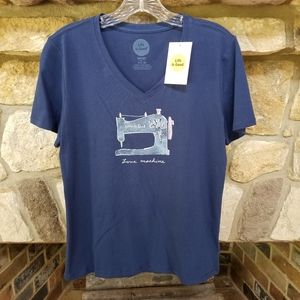 Life Is Good Graphic T-shirt Size Small